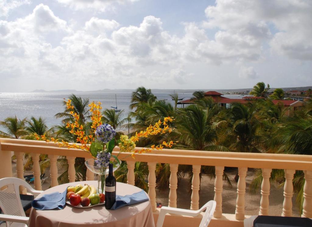 Eden Beach Resort - Bonaire Кралендейк Номер фото